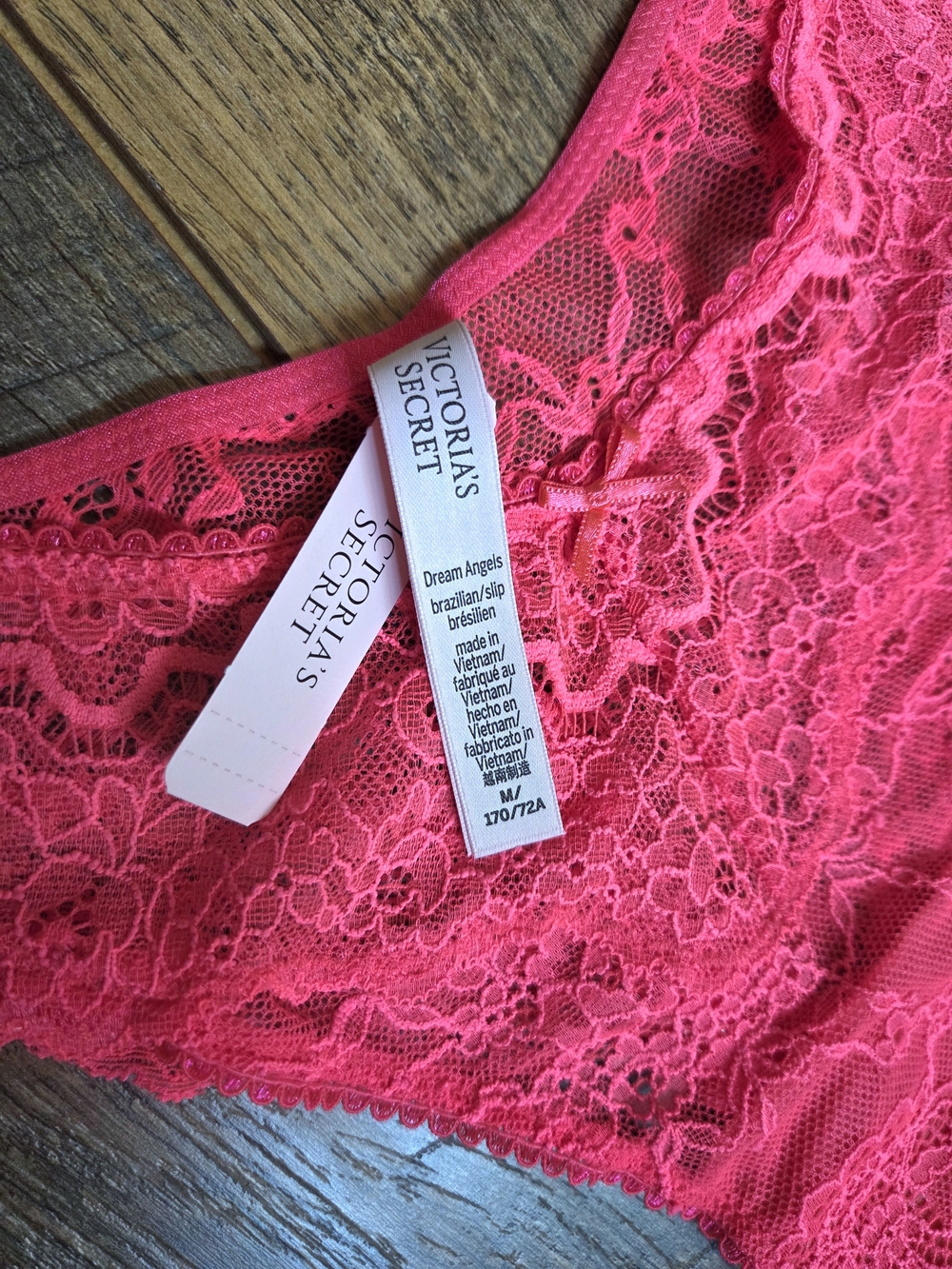 NWT Victoria's Secret Dream Angels Pink Lace Brazilian Panty M Medium 10/23